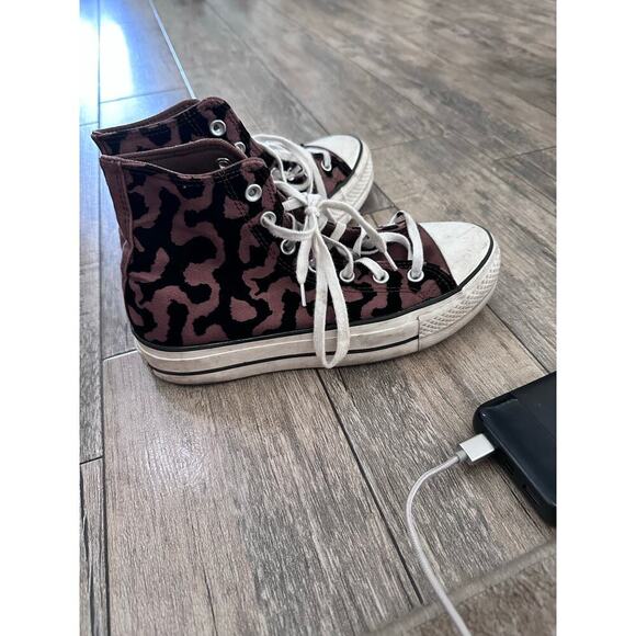 Converse Chuck Taylor All Star Lift Platform Leopard Remix High Top Sneaker 8 - Picture 5 of 9
